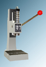 壓力:3KN、5KN（中心距:220mm,開口高度:380mm）開口高度可調(diào)節(jié)。